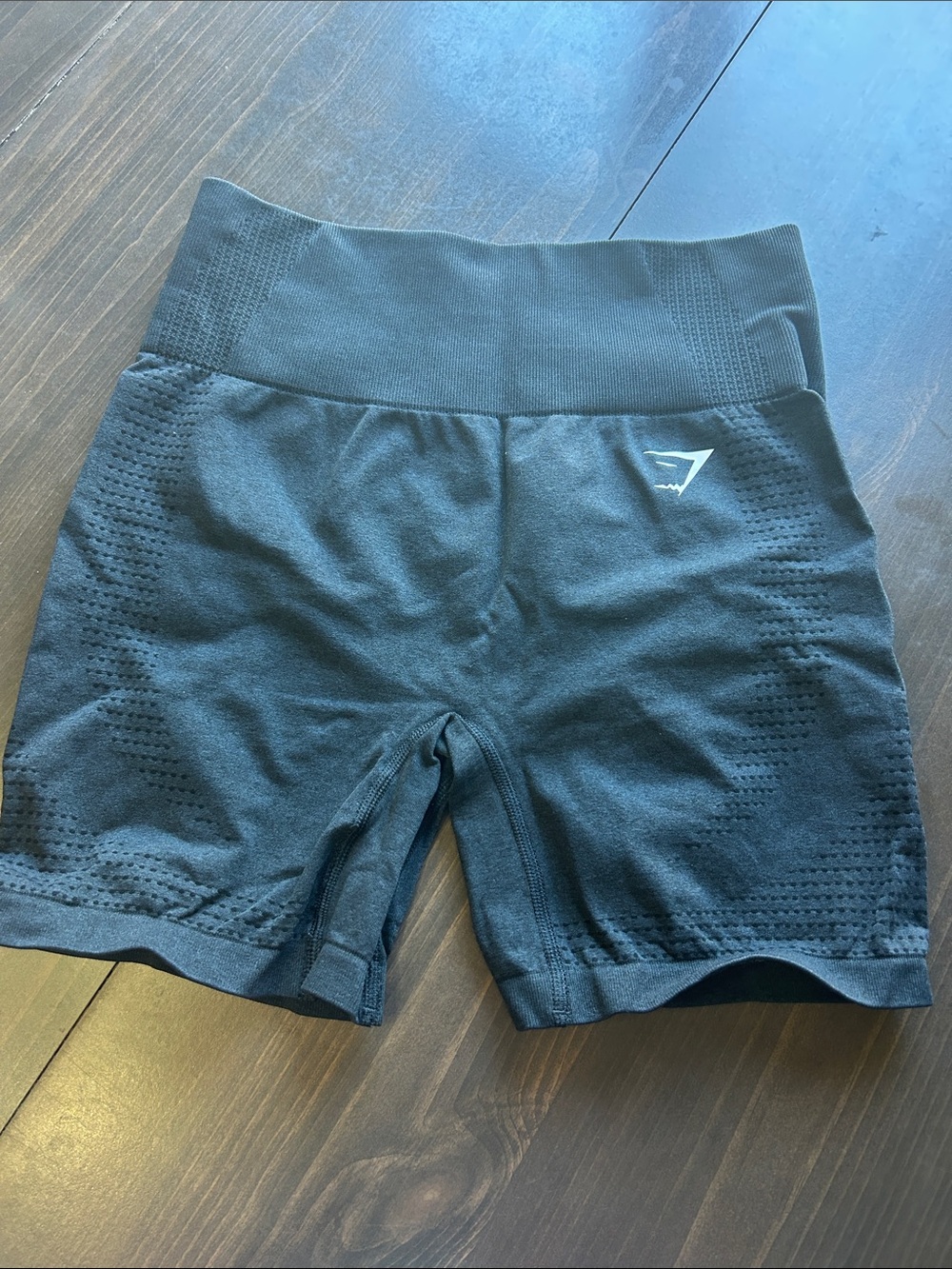 Gymshark Black Seamless High-Waist Bike Shorts size M